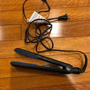 Solia Flat Iron 1.25”